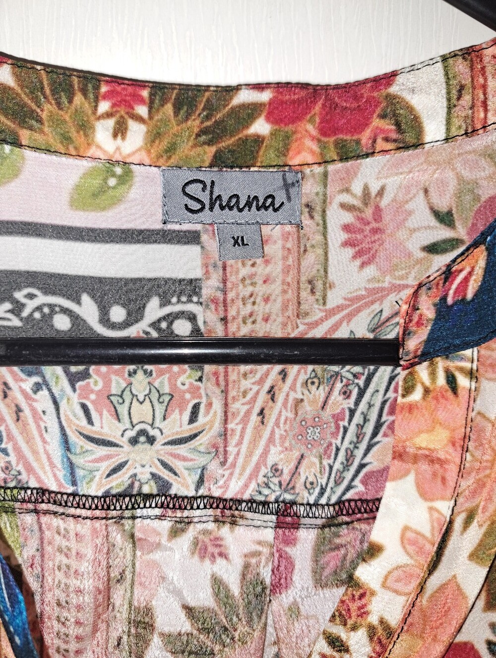 Shana Colorful Patchwork Floral Lightweight Tunic Top Roll-Tab Sleeves Size XL - Picture 4 of 9